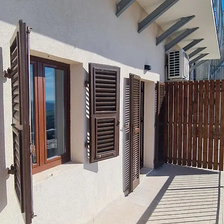 Borgo Marchetti Πανσιόν