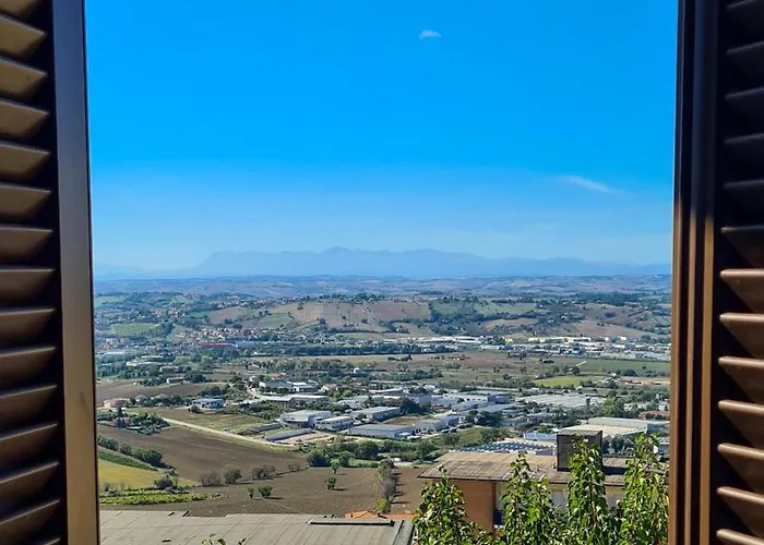 Borgo Marchetti Konukevi